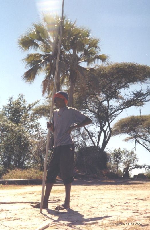 guide man pole